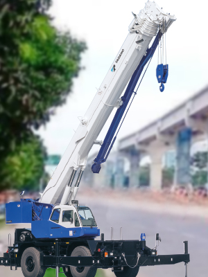 Alat Pengangkat Dengan Tingkat Fleksibilitas Tinggi, Tadano Rough Terrain Crane GR-500EXL